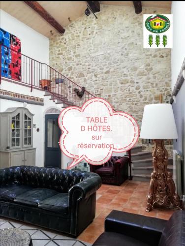 Sigean Bed & Breakfast | VILLA ARTEMIA Maison vigneronne - chambre d hôtes-B&B-piscine et spa