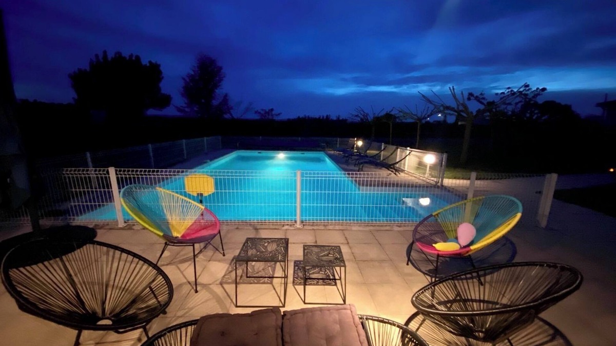 Chabeuil House | Villa at the foot of the Vercors with swimming pool, tennis court and boules pitch on 5000m2 garden