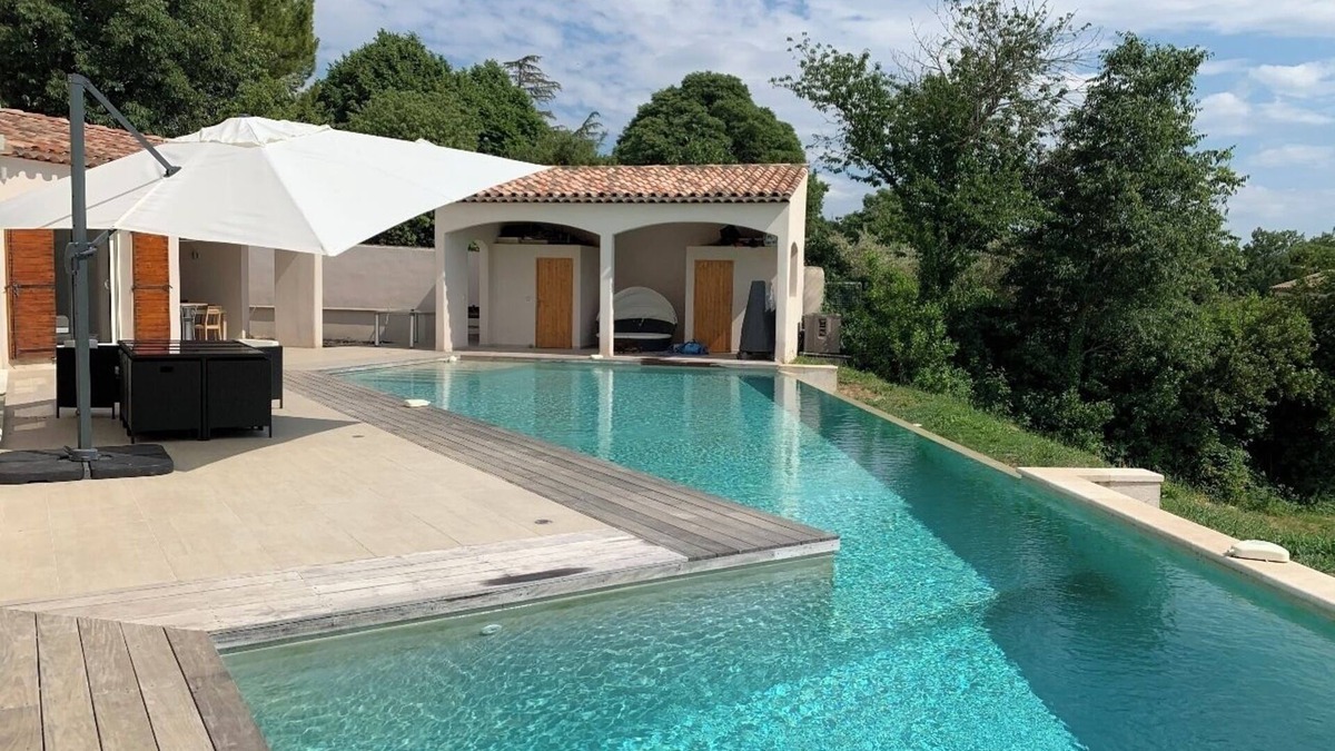 Cadenet Villa | Villa at the foot of the Luberon