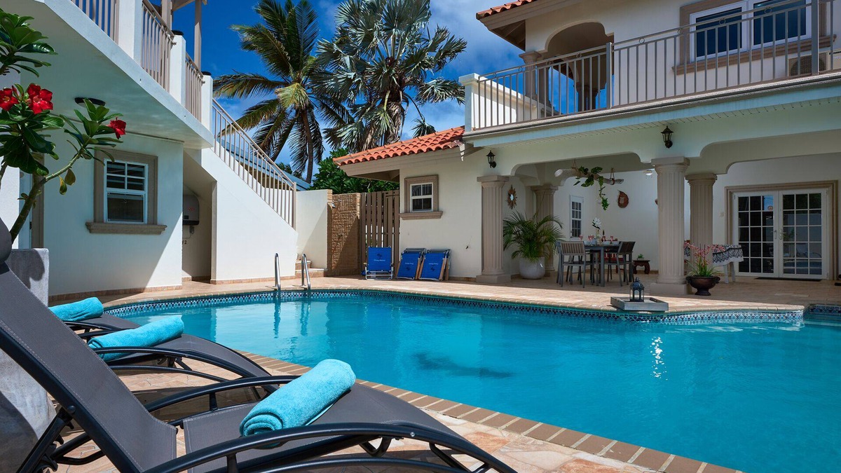 Esmeralda Villa | Villa Athena GORGEOUS home with large private pool!