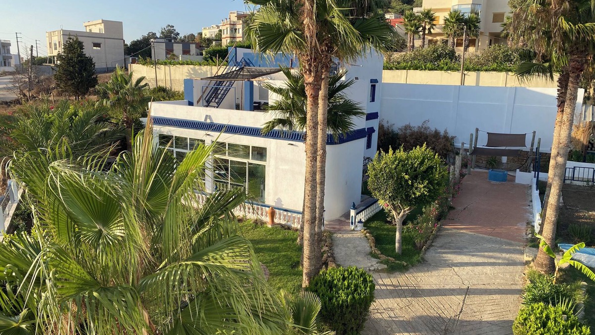 Ahlan Villa | Villa Atlantique. Un Vrais Coin Nature Proche de la Ville, le Petit dej Inclus