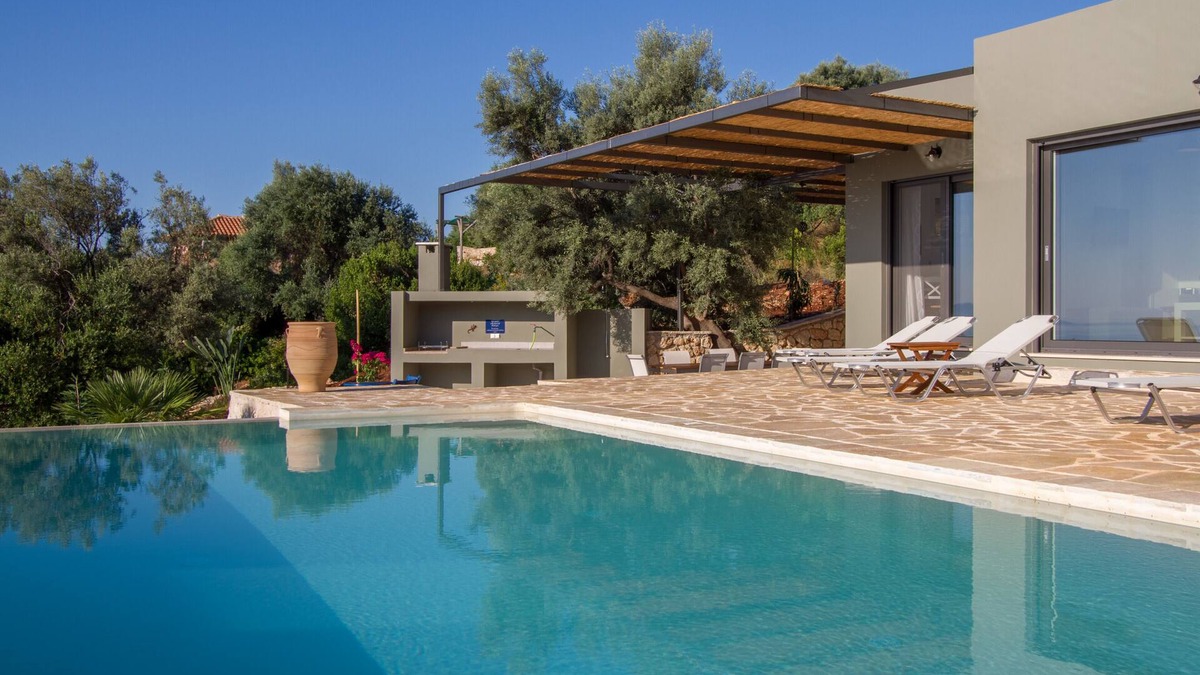 Sivota Villa | Villa Atokos - infinity pool on sea view with magic sunrise