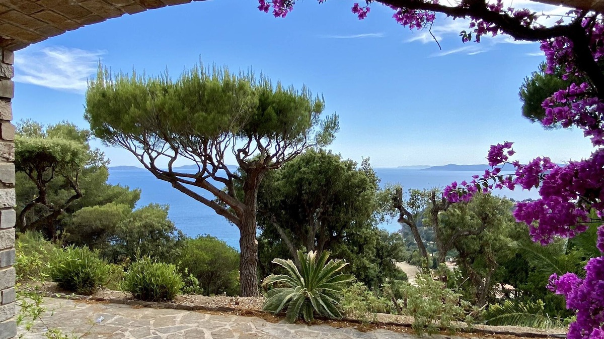 Le Rayol House | Villa Avec vue Spectaculaire sur la mer et Proche de la Plage