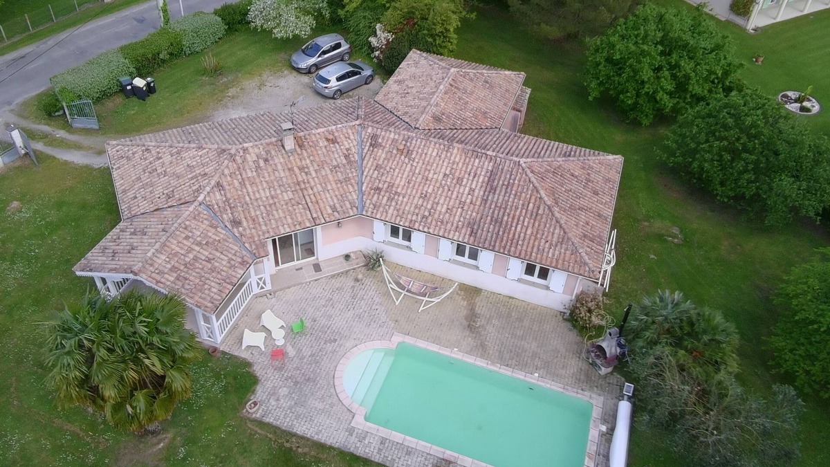 Queyrac House | Villa Avec Piscine Proche Océan, 8 Personnes 4 Chambres 2 SDB