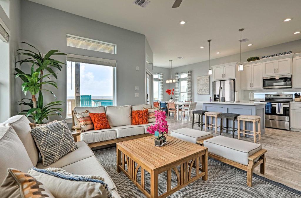 Galveston House | Villa Azul Galveston Home Modern and Beachfront!