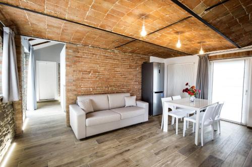 Mango House | Villa Barbero Alba Langhe