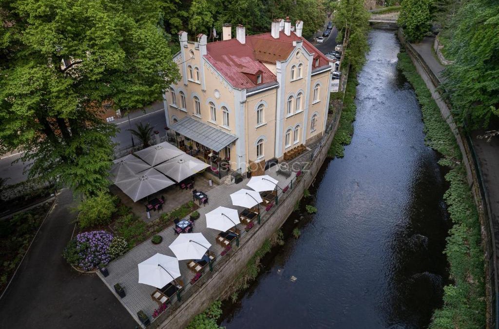 Karlovy Vary Hotel | Villa Basileia Riverside