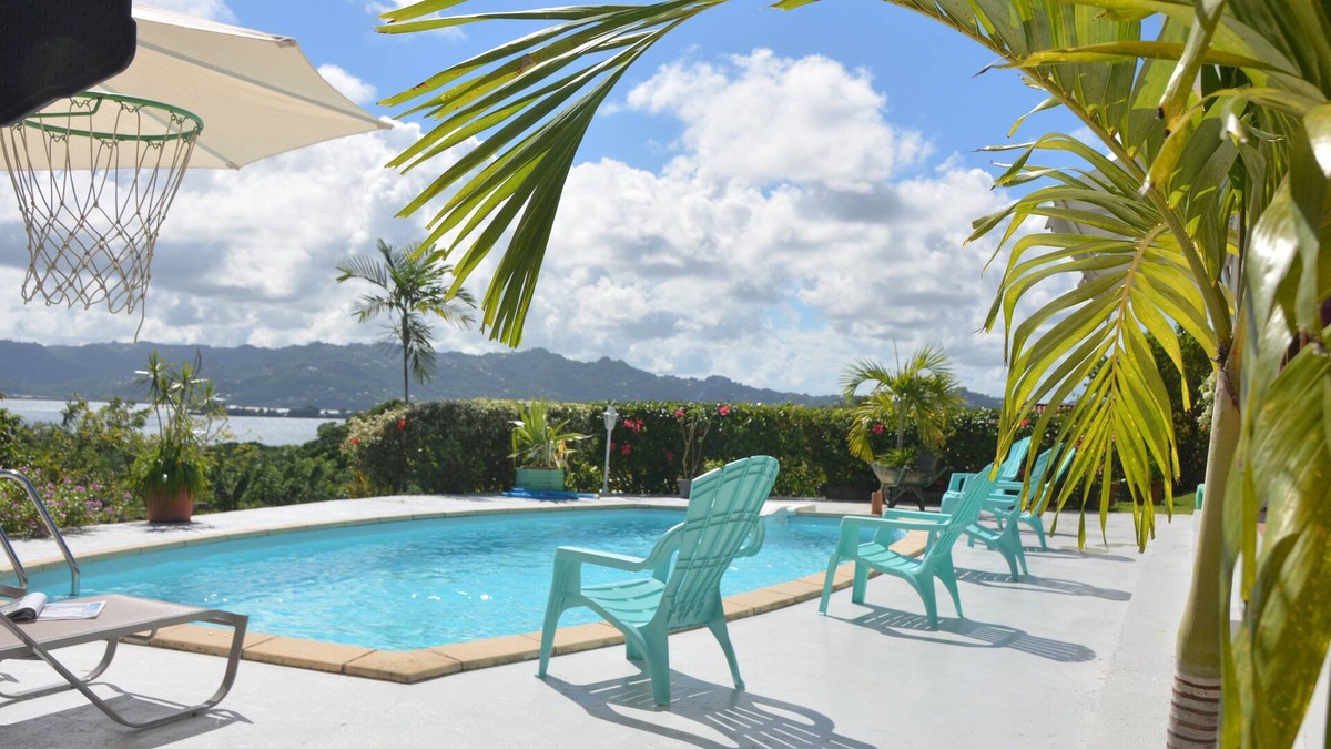 Le Robert Villa | Villa Bauhinia: The Flower of Pointe Savane