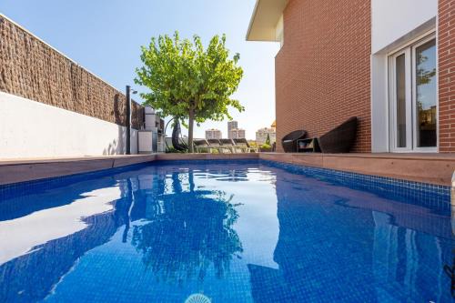 Montgat Villa | Villa Beach Barcelona
