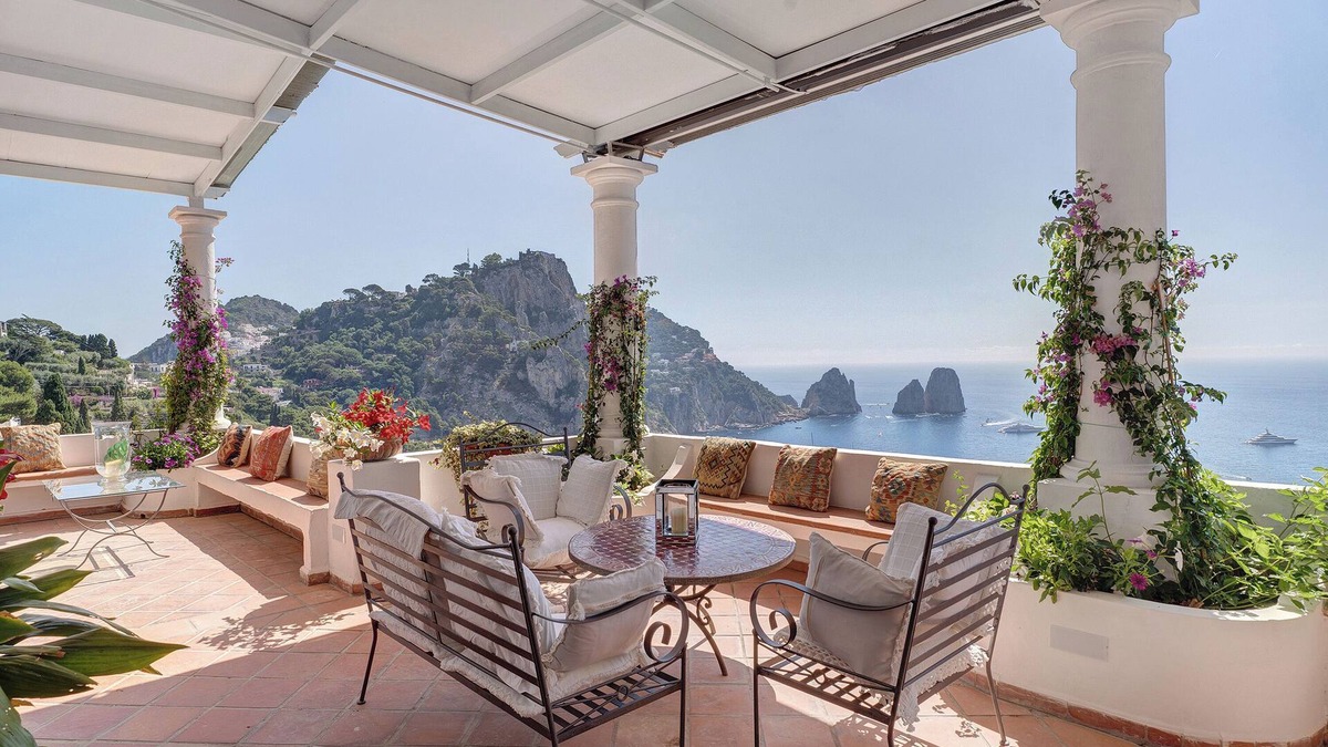 Marina Piccola Villa | Villa 'Bella Vista' with Sea View, Private Terrace and Wi-Fi