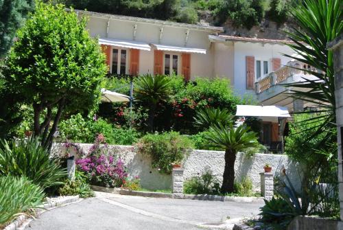 Fabron Bed & Breakfast | Villa Bellabé