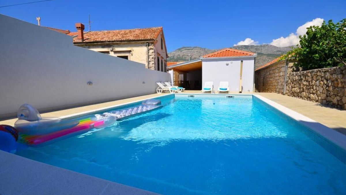 Gruda House | Villa Belmondo- Three Bedroom Villa with Terrace and Private Pool