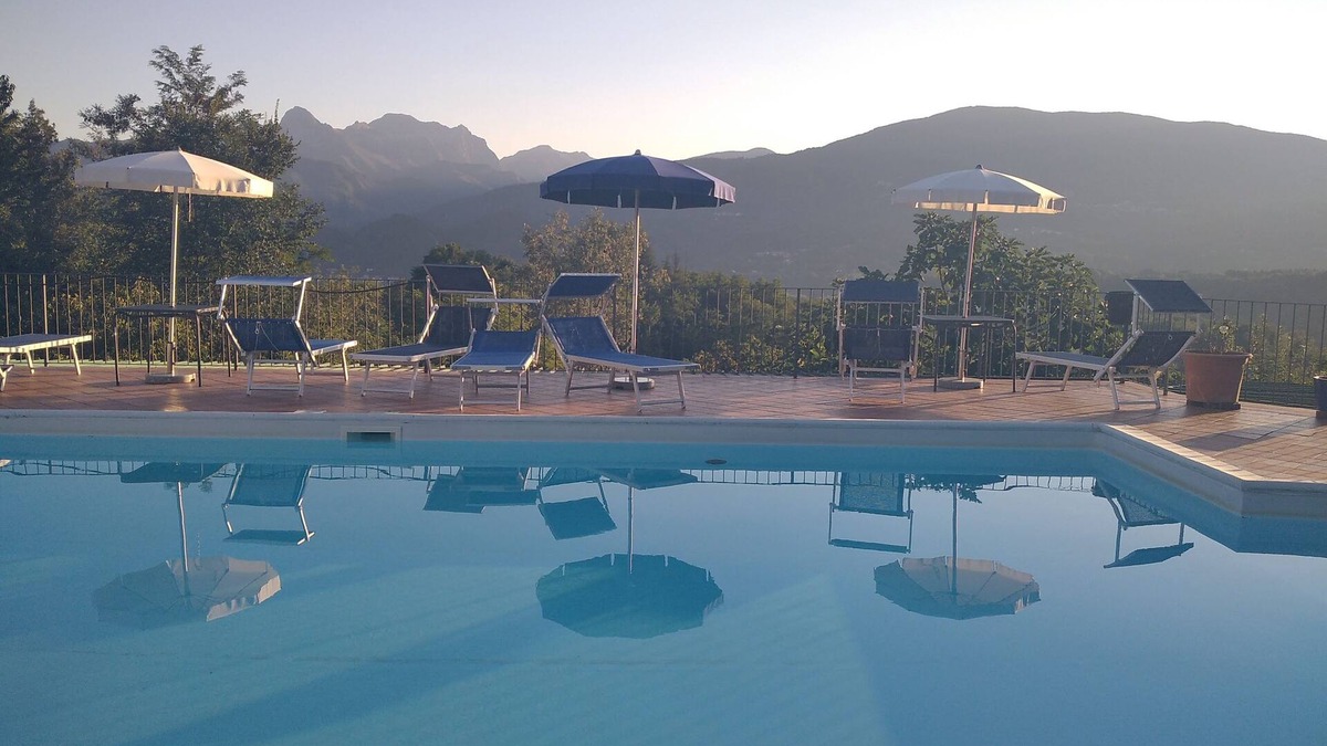 Pieve Fosciana Bed & Breakfast | Villa Belvedere