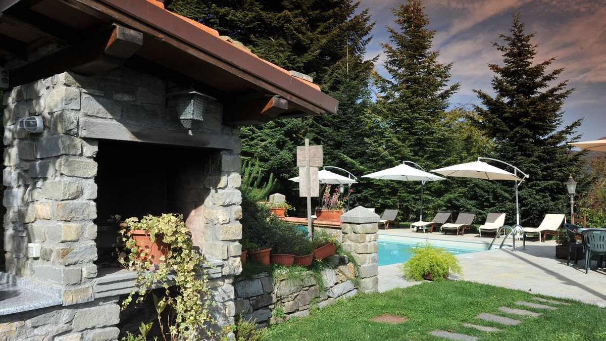 Camporgiano Apartment | VILLA BENEDETTA, Casa Lola # 2