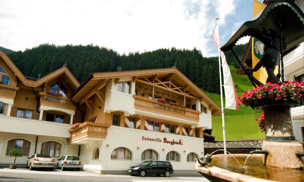 Lanersbach Apartment | Villa Bergfried