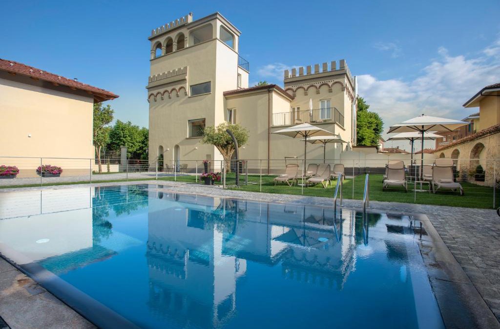 Narzole Bed & Breakfast | VILLA BERNASCONI