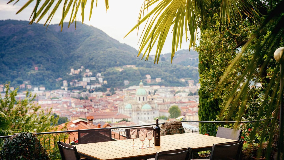 Como Condo | Villa Bertacchi - Inside and out Como