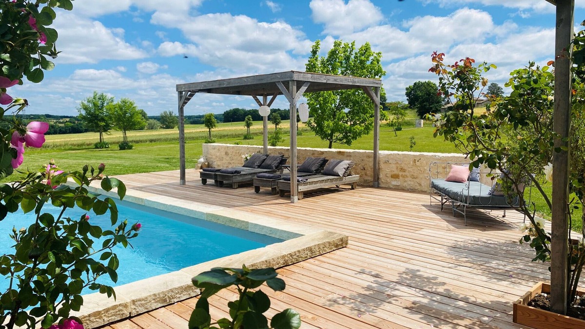 Saint-Eutrope-de-Born Villa | Villa Bisou – Charming family villa in Lot-et-Garonne with pool and views