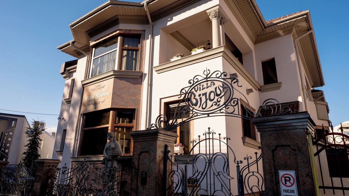 Ploiesti Villa | Villa Bijoux