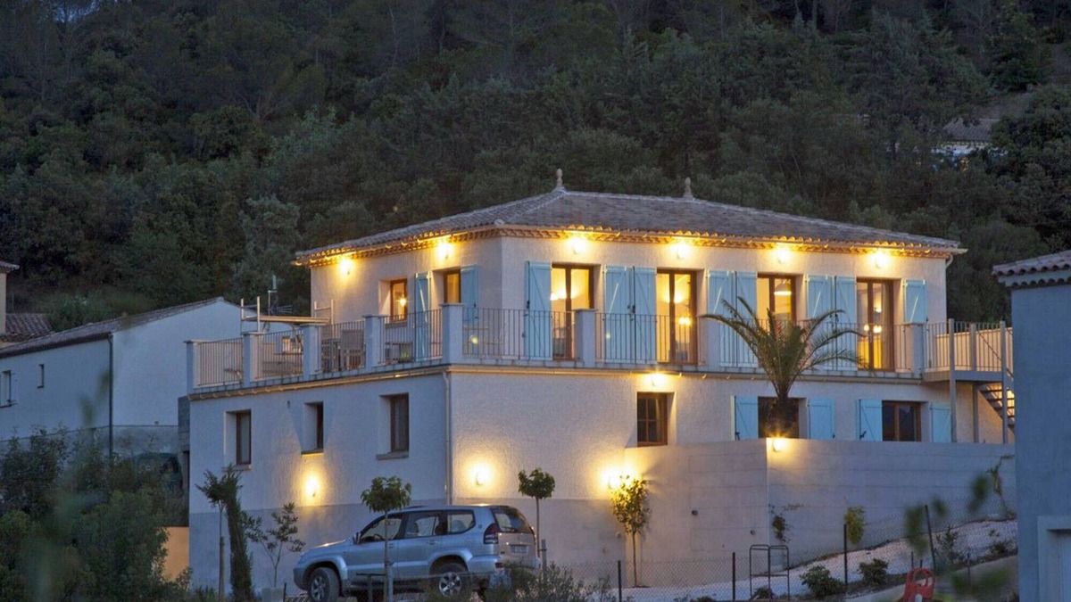 Roquebrun Villa | Villa Bonn Idée – Luxury villa with heated pool in Roquebrun