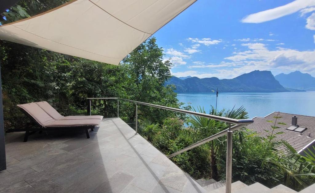 Vitznau Apartment | Villa Bootsmann mit spektakulärer Seesicht nahe Badestrand