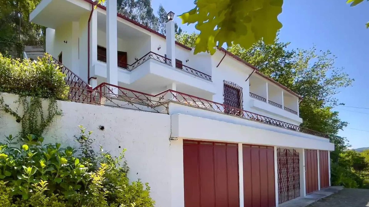 Bouro House | Villa Bouro - Terras de Bouro - Gerês