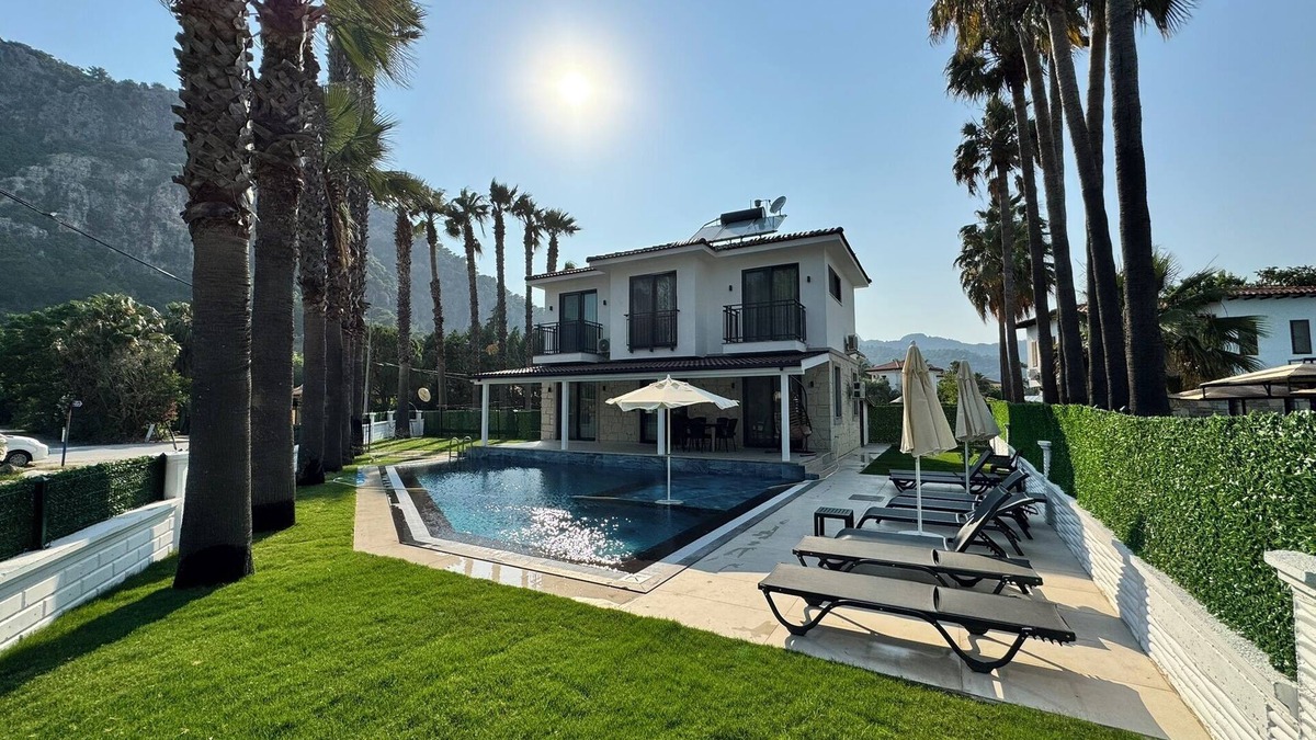 Dalyan City Center Villa | Villa Breeze Luxury 4BR Villa River 50m