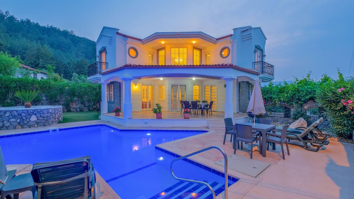 Yesiluzumlu Villa | Villa Bremar ( 3 Bedroom Duplex Villa, Sleeps up to 6 Guests)