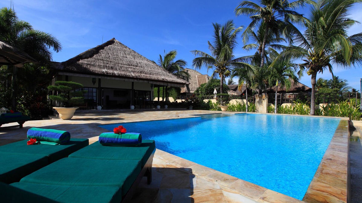 Dencarik Villa | Villa Bunga Melati - Bali Holiday Villa at the beach