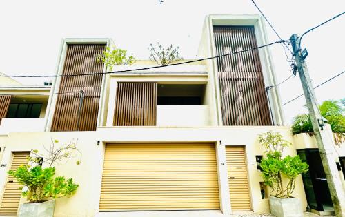 Rathmalana Villa | villa by mount