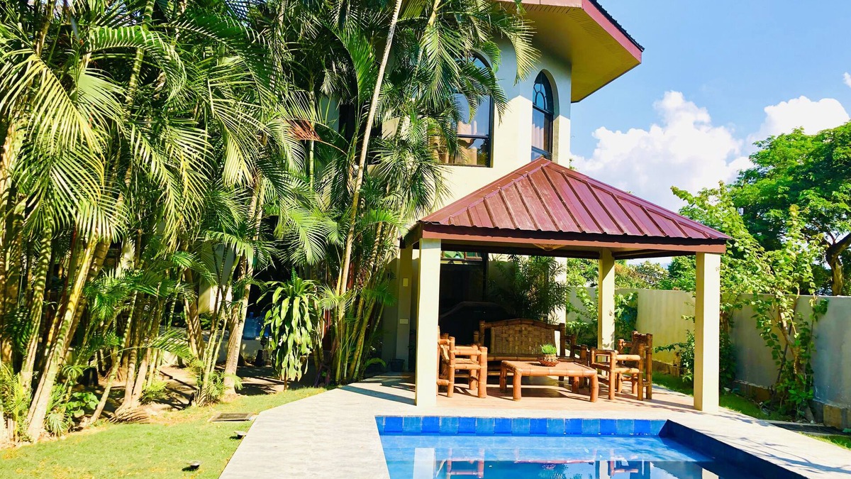 Nasugbu Villa | Villa by the beach