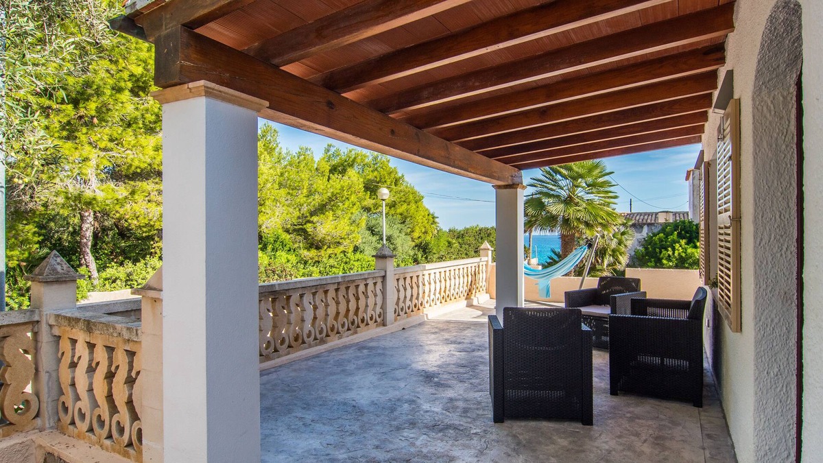 Son Moll Ski Chalet | Villa by the Sea - Caballito de Mar