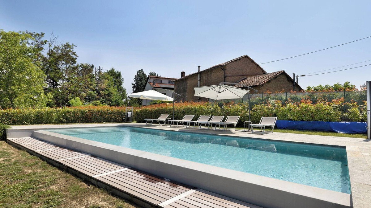 Fontanile Villa | Villa 'Ca' D'Ros Pool and Sauna' with Mountain View, Private Pool and Wi-Fi