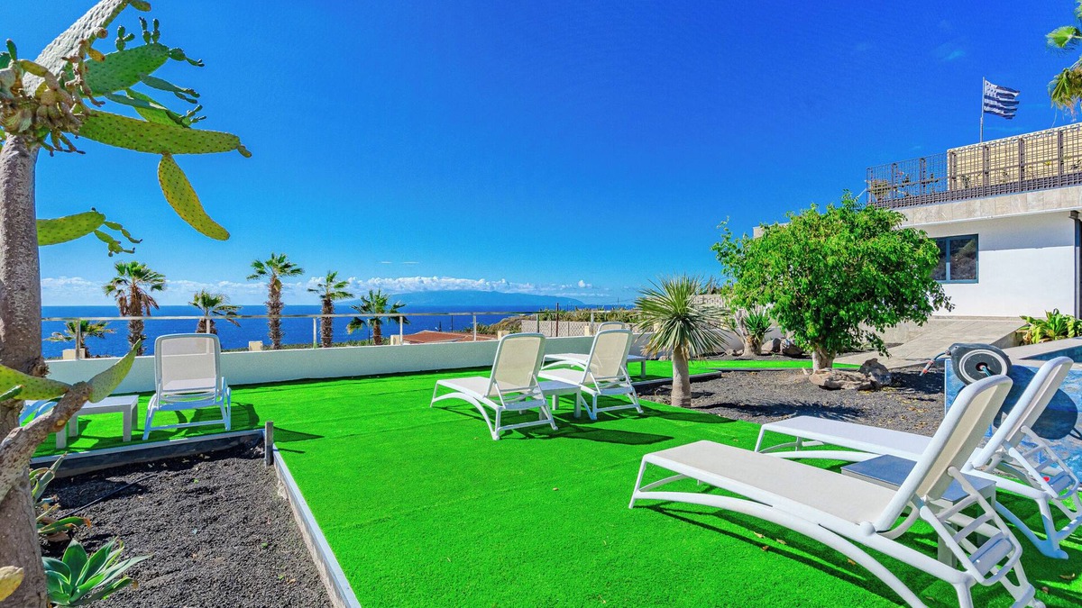 Armenime House | Villa CACTUS Tenerife a haven of peace and luxury