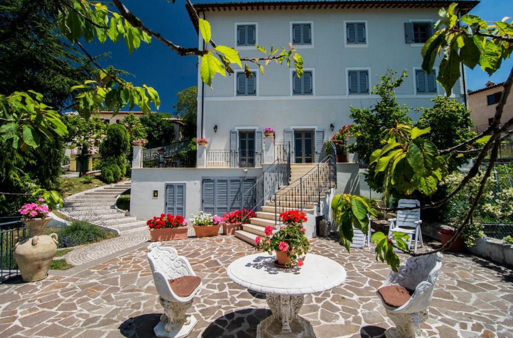 Serravalle di Chienti Bed & Breakfast | Villa Cappelletti