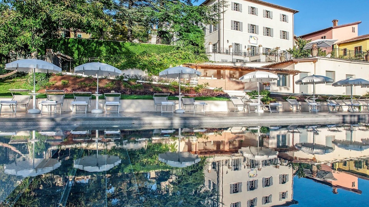 Serravalle di Chienti Villa | Villa Cappelletti 16+2, Emma Villas