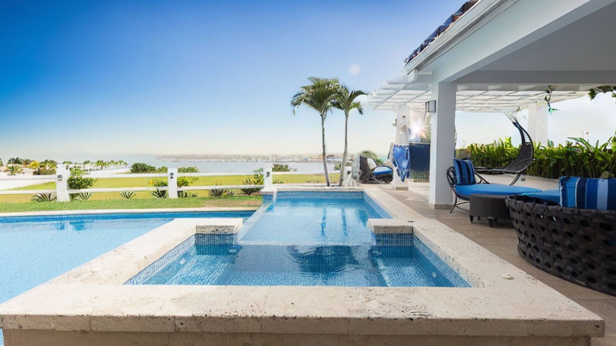 El Palmar Villa | Villa Carisma by Acomodo Vistamar