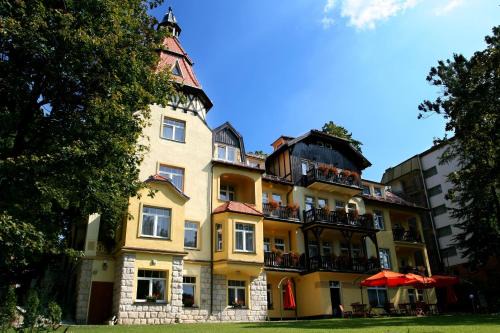 Kudowa Zdroj Bed & Breakfast | Villa Carmen