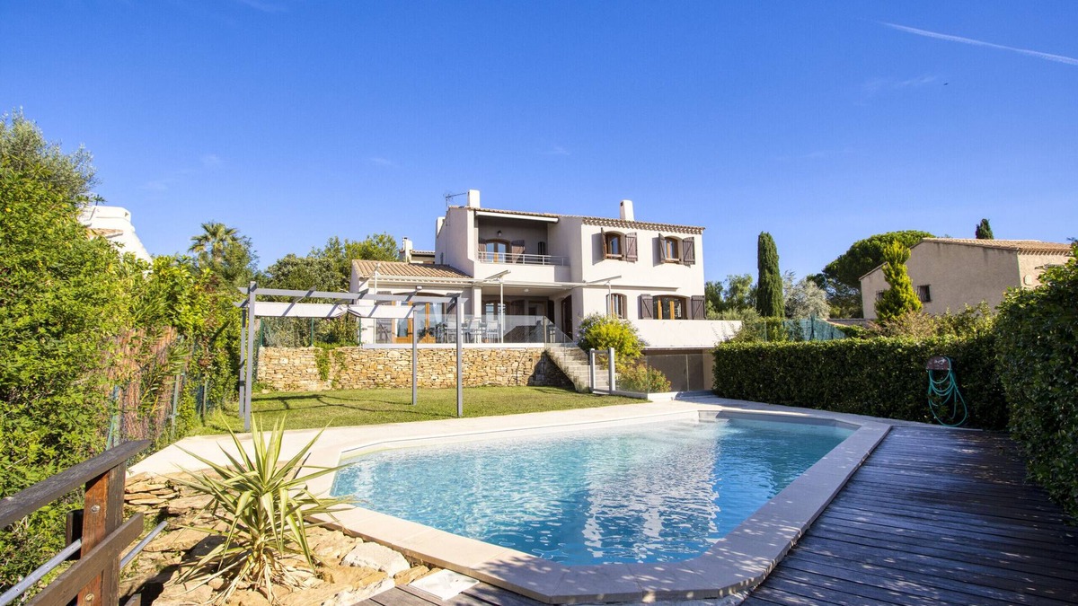 La Ciotat Ski Chalet | Villa Carpediem. Pool, AC, sea view, petanque