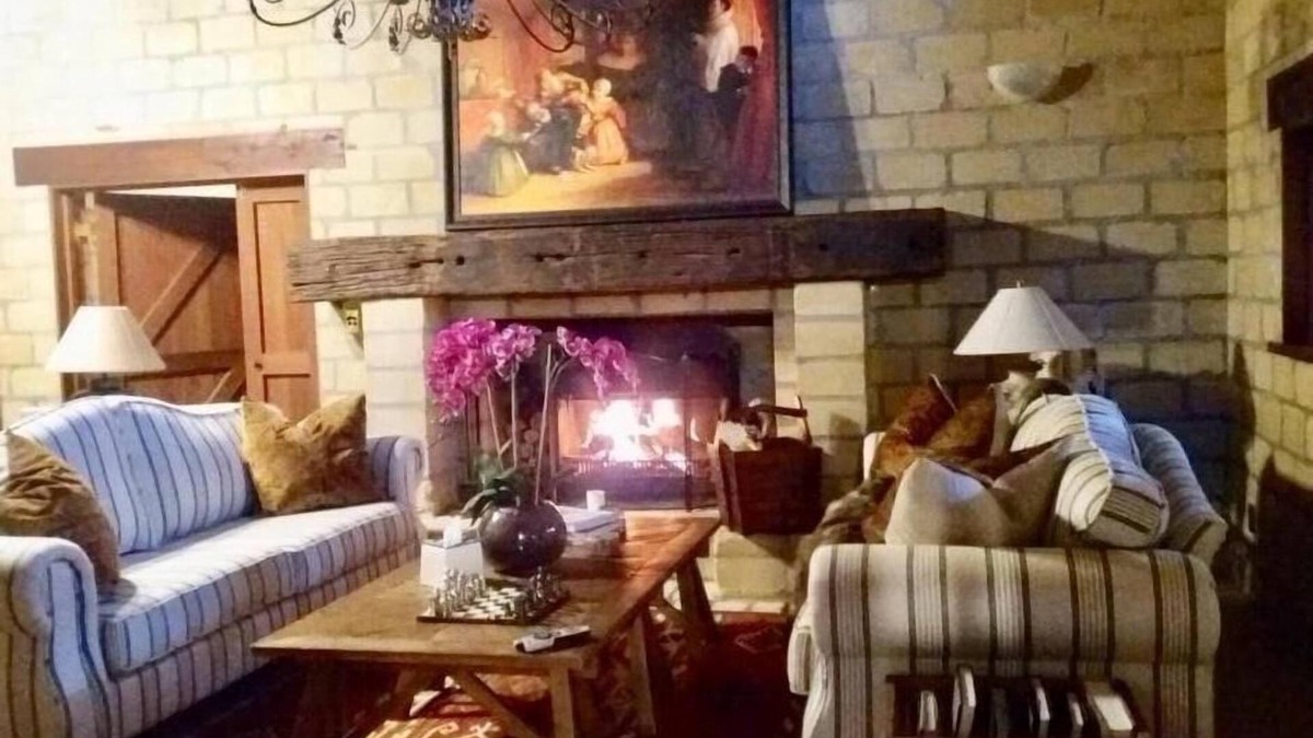 Katikati House | Villa Casa Maria Luxury Tuscan Villa