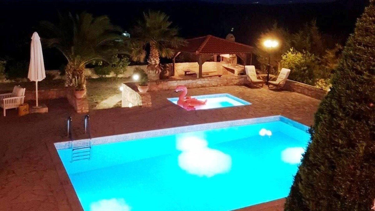 Nikos Kazantzakis Villa | Villa Castle-Crete Agios-Vasileios-Large Pool-Accommodation up to 10