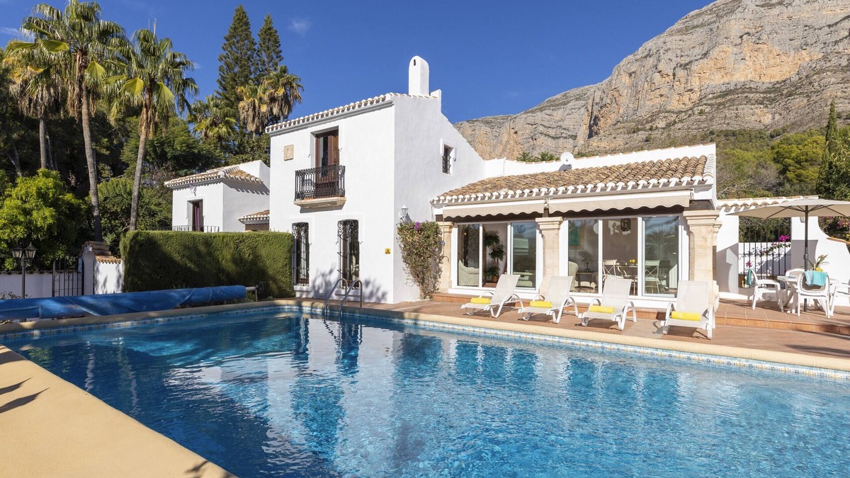 Montgo de Toscamar Villa | Villa Celestia - Secluded and serene