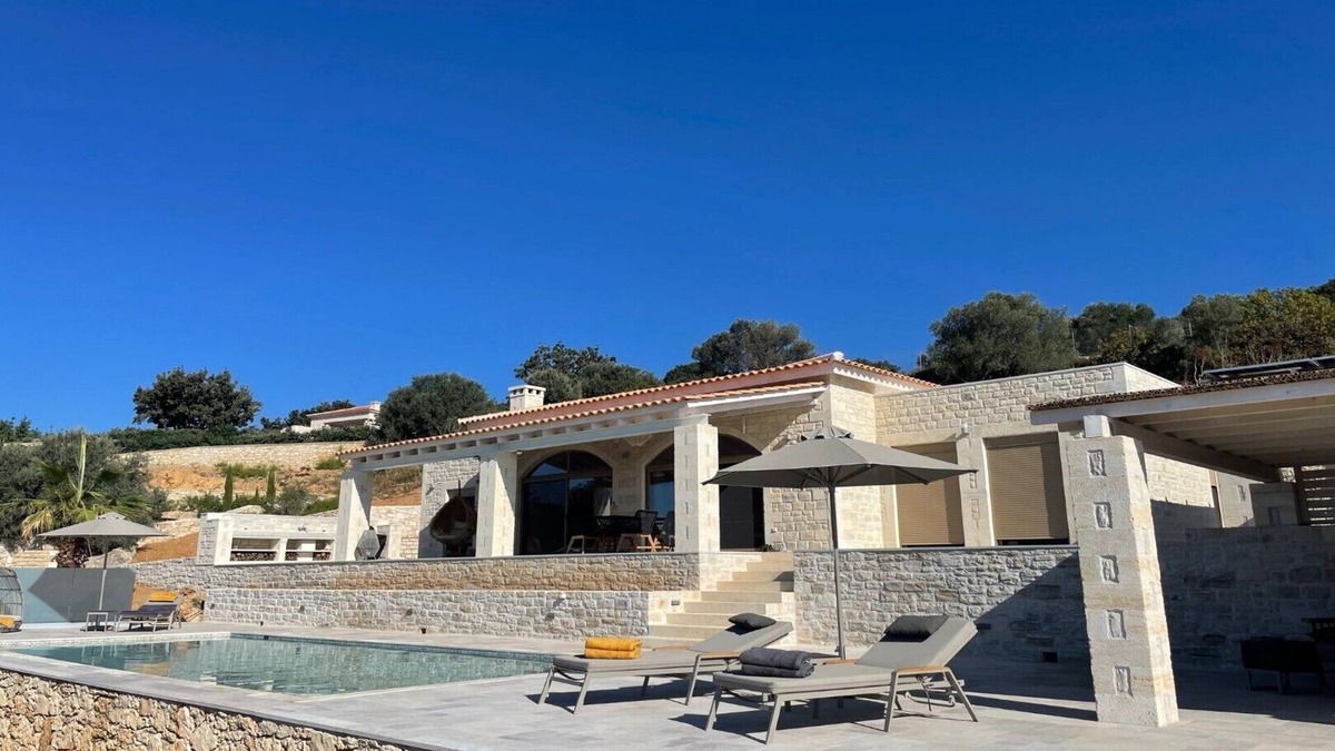 Monopari Villa | Villa Chalarosi, natural stone villa with panoramic views and heated pool