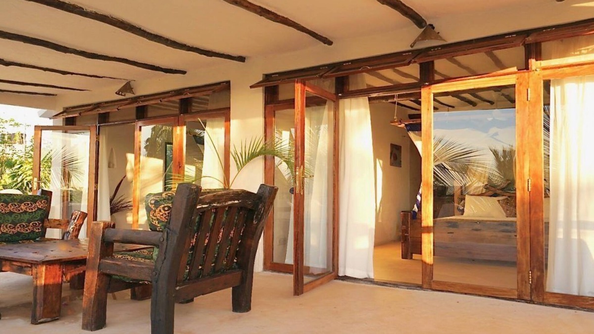 Kidoti Villa | VILLA CHANI - Four Bedroom Villa, Sleeps 12