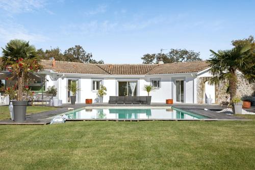 Saint-Germain-dEsteuil Villa | Villa charmante à Saint-Germain-d'Esteuil avec piscine privée