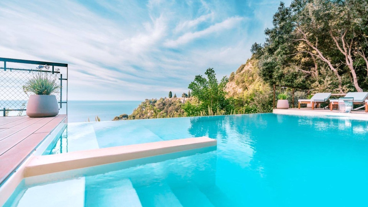 Maiori Villa | Villa Charlene exclusive property with pool heated and jacuzzi