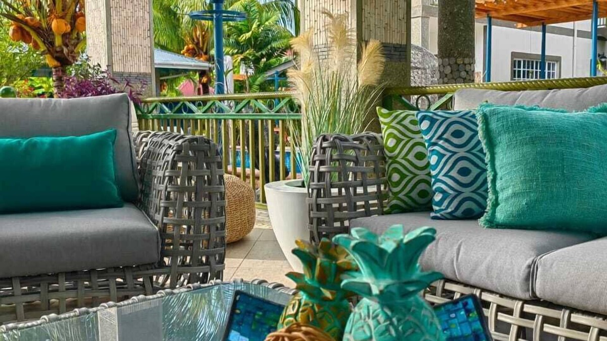 La Passe Hotel | Villa Charme de L'ile