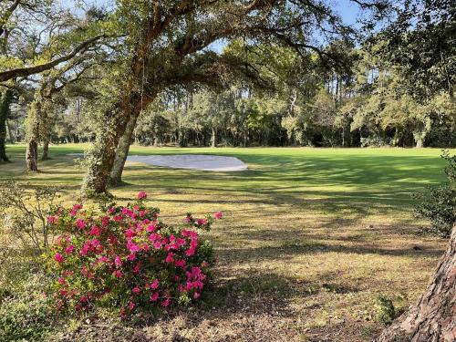 Soorts-Hossegor Apartment | Villa CHEBEC Appartement en rez de jardin avec terrasse vue sur golf d Hossegor