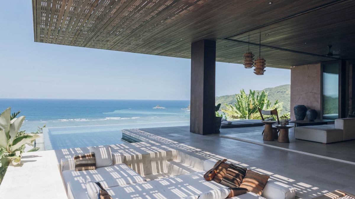 Praya Barat Villa | Villa Chibo at Tampah Hills