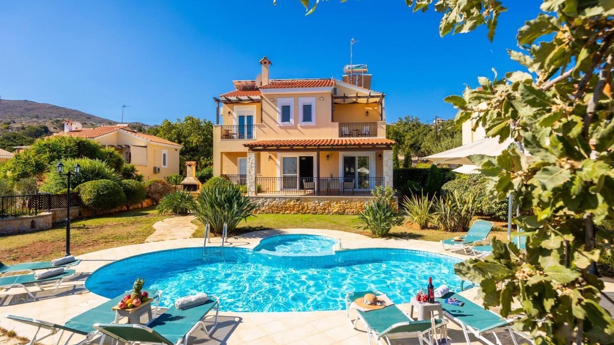 Gerani Villa | Villa Chloe - Four Bedroom Villa, Sleeps 8